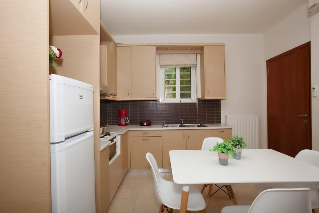 Petra Thea Apartment Καλαμάτα Εξωτερικό φωτογραφία