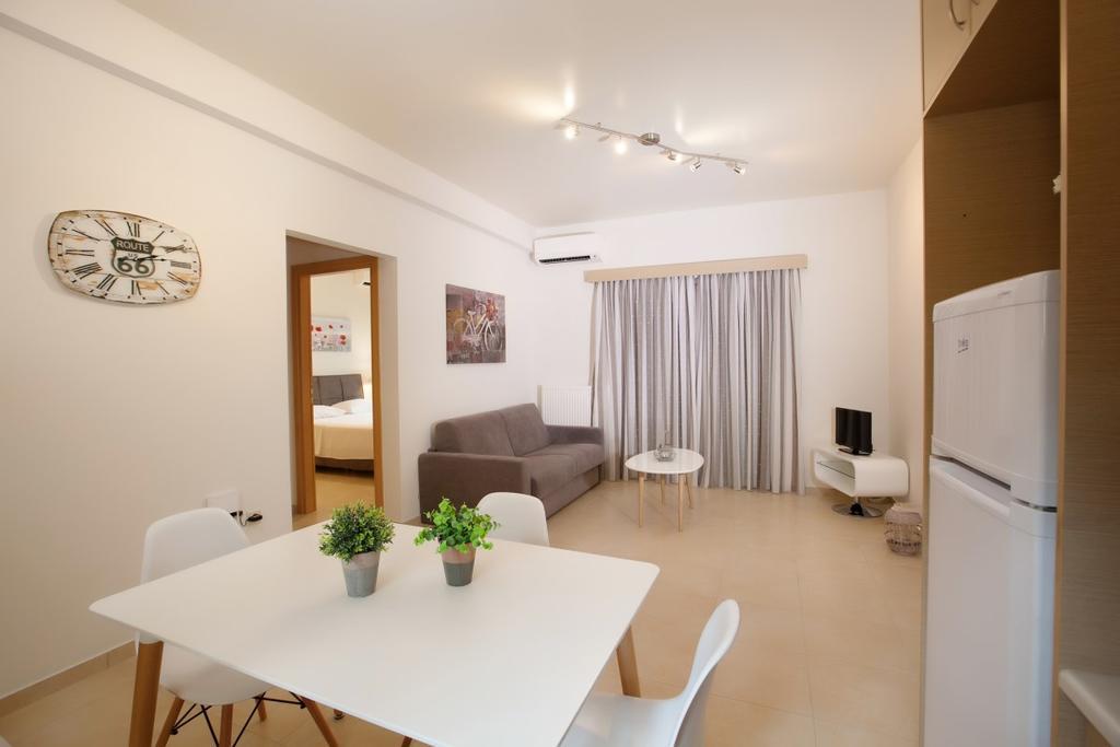 Petra Thea Apartment Καλαμάτα Εξωτερικό φωτογραφία