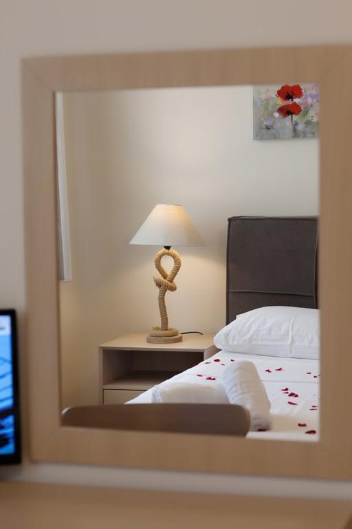 Petra Thea Apartment Καλαμάτα Εξωτερικό φωτογραφία