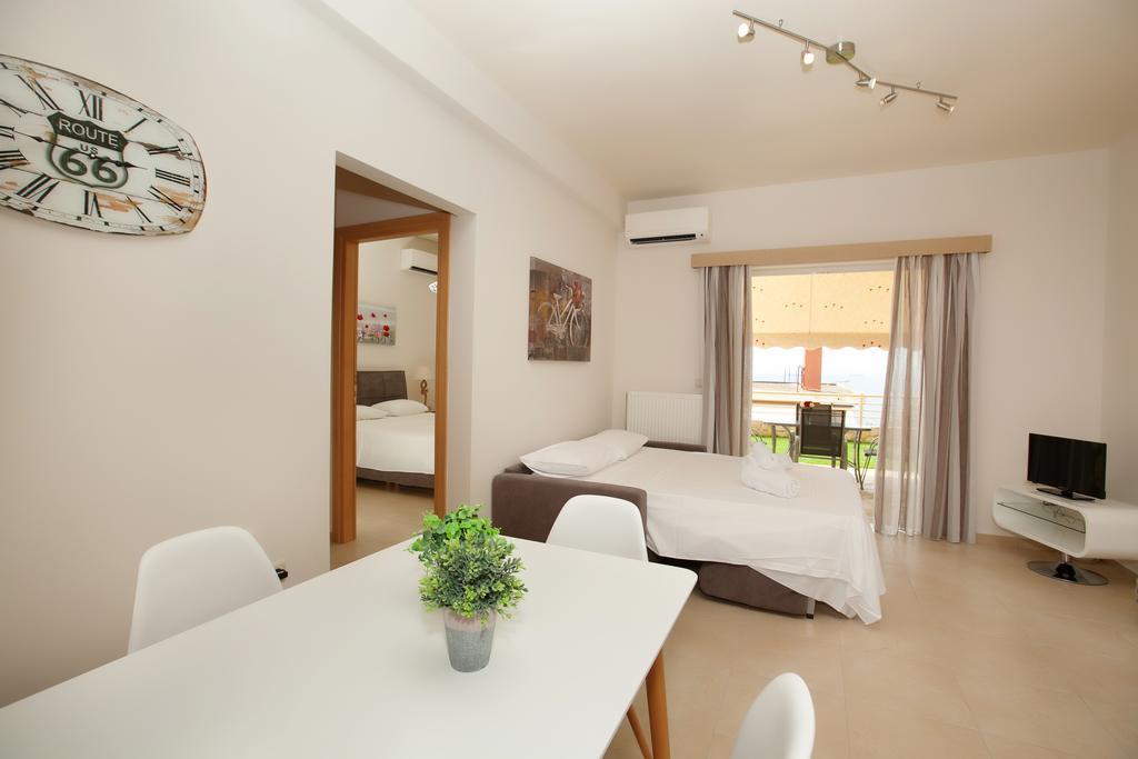 Petra Thea Apartment Καλαμάτα Εξωτερικό φωτογραφία