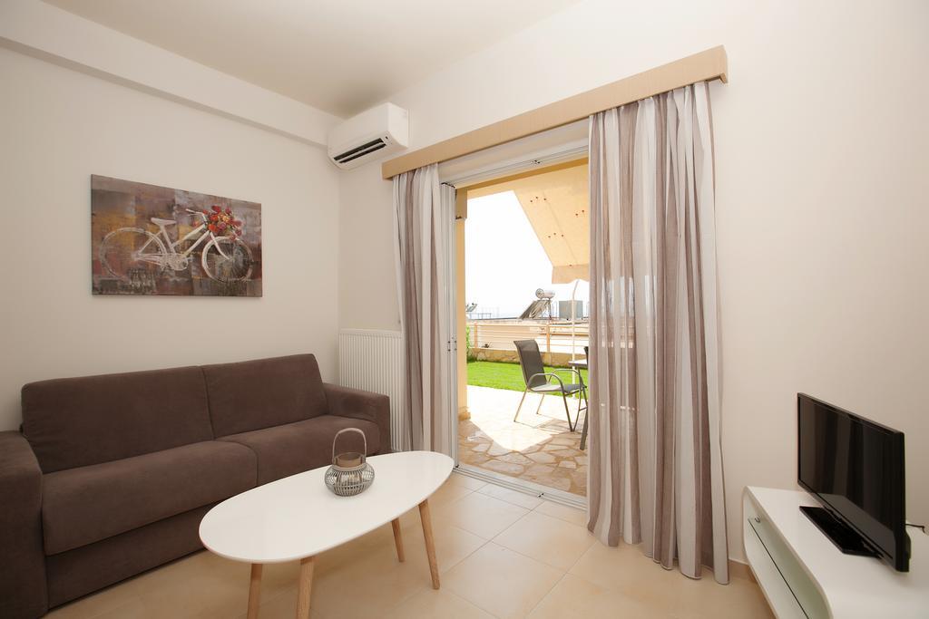 Petra Thea Apartment Καλαμάτα Εξωτερικό φωτογραφία