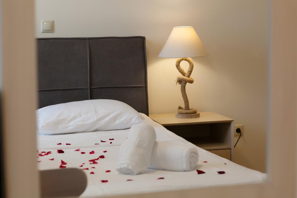 Petra Thea Apartment Καλαμάτα Εξωτερικό φωτογραφία