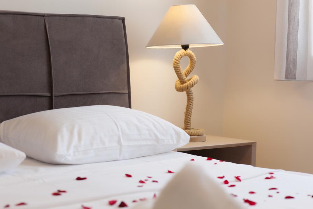 Petra Thea Apartment Καλαμάτα Εξωτερικό φωτογραφία
